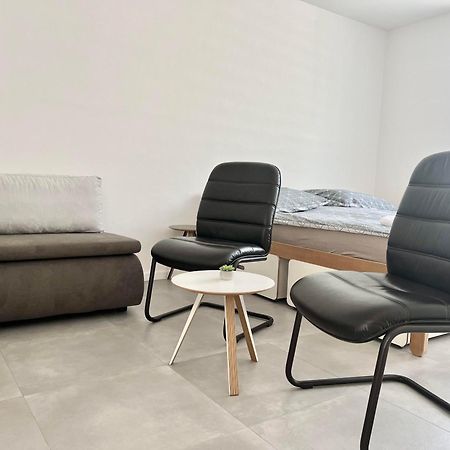 2 Moderne Apartmany 19 A 95 V Sukromi V Centre Mesta Turčianske Teplice Екстериор снимка
