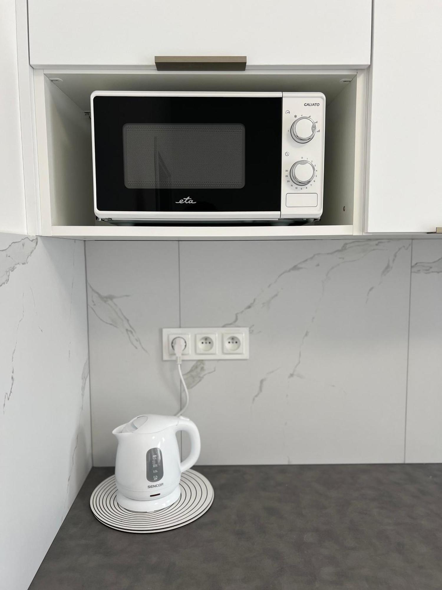 2 Moderne Apartmany 19 A 95 V Sukromi V Centre Mesta Turčianske Teplice Екстериор снимка
