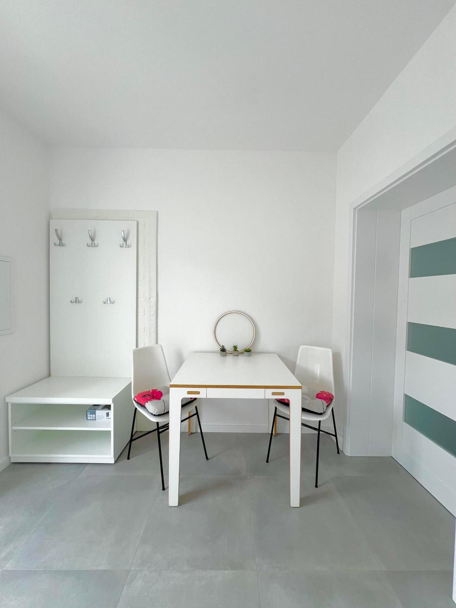2 Moderne Apartmany 19 A 95 V Sukromi V Centre Mesta Turčianske Teplice Екстериор снимка